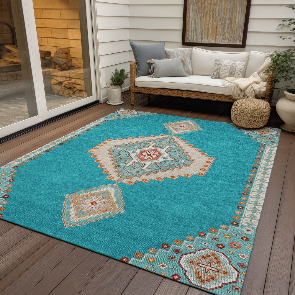Machine Washable Indoor/ Outdoor Boho Traditional Chantille Rug