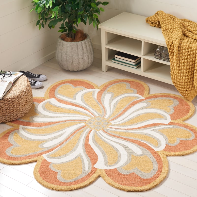 SAFAVIEH Handmade Novelty Erinka Floral Wool Rug - 6' Round - Rust/Gold