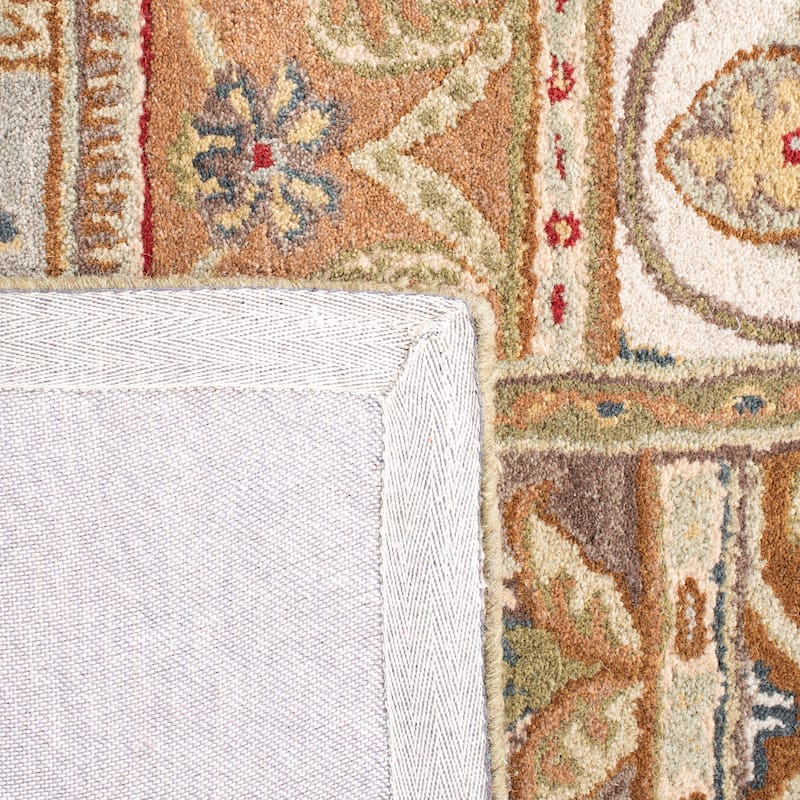 SAFAVIEH Handmade Classic Vittoria Traditional Oriental Wool Rug