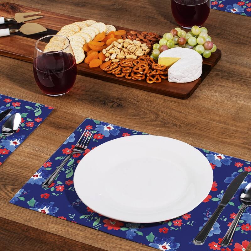 Freedom Flowers 4-Pack Poly-Cotton Blend Placemats Manufactured in The USA Machine Washable Dryer Safe
