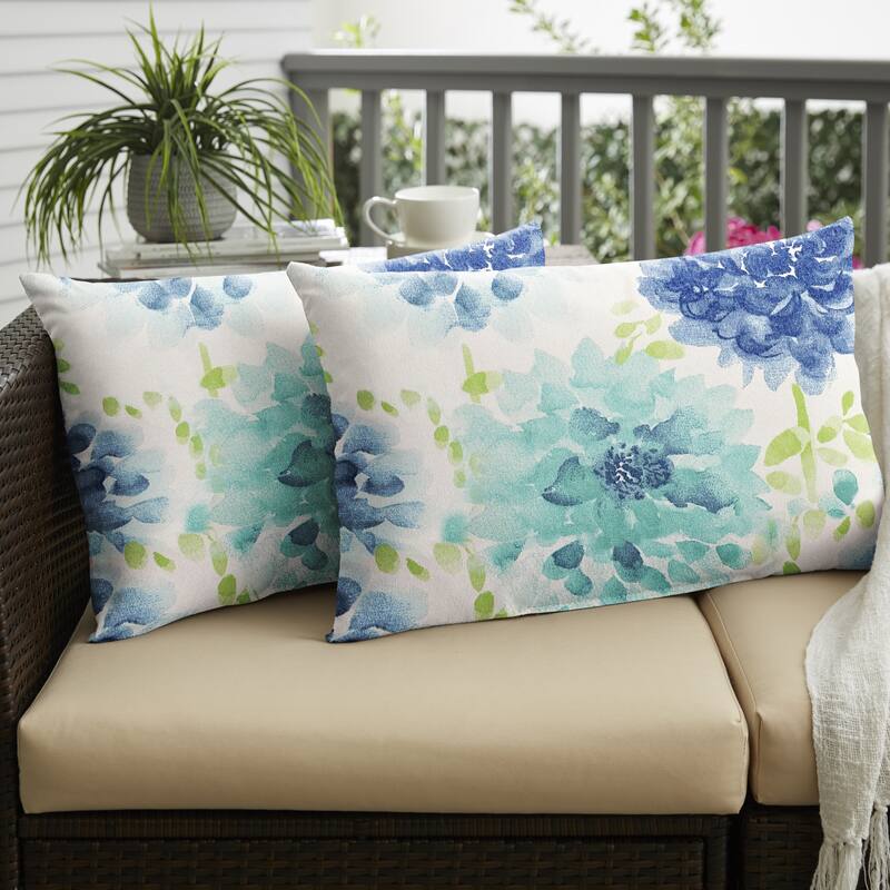 Sorra Home Gardenia Seaglass Outdoor/Indoor Knife Edge Set of Two 16in x 16in x 6in