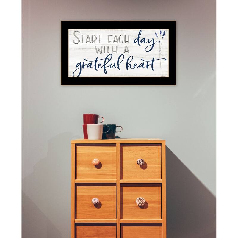 TrendyDecor4U Contemporary "Grateful Heart" Framed Print Wall Art
