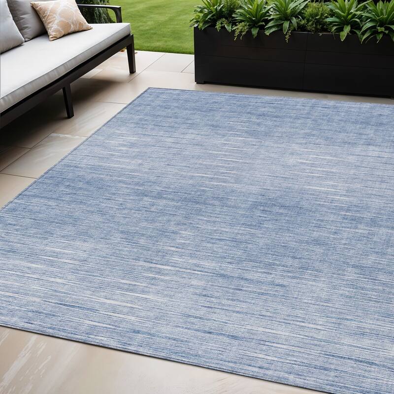 HomeRoots Abstract Transitional Rectangle Outdoor Rug - 5' X 8'