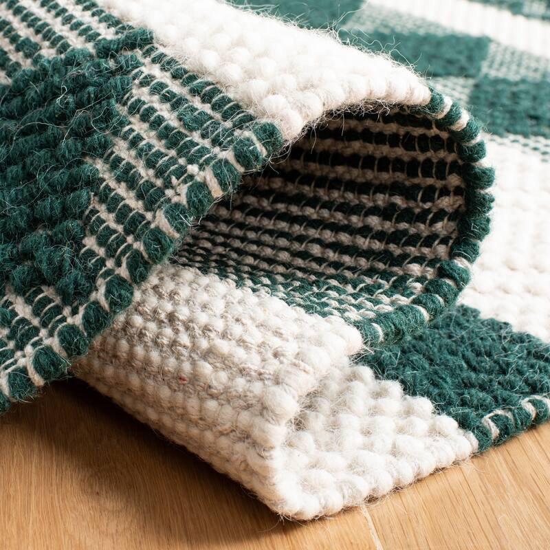 SAFAVIEH Handmade Natura Quitterie Moroccan Wool Rug