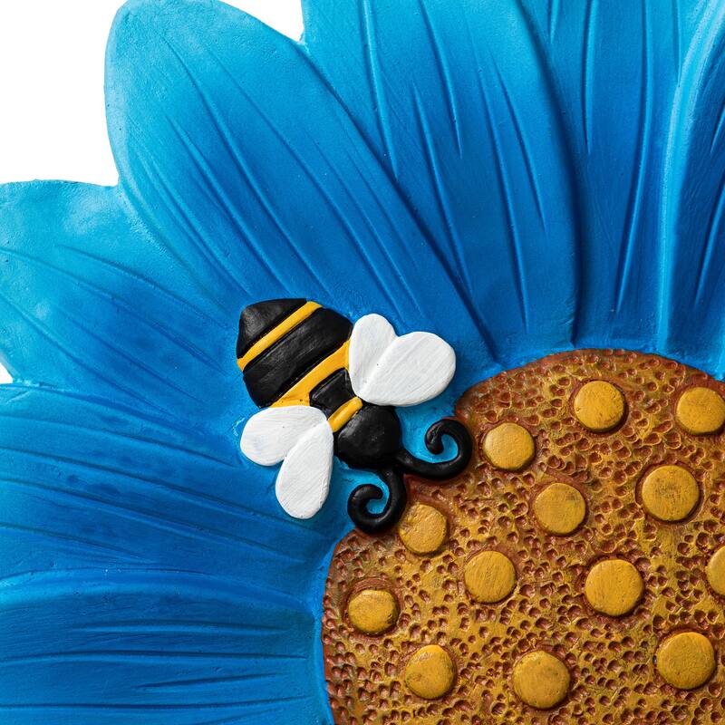 Glitzhome 2-Piece Butterfly and Bee on Daisy Cement Stepping Stones Pathway Decor - 10 in