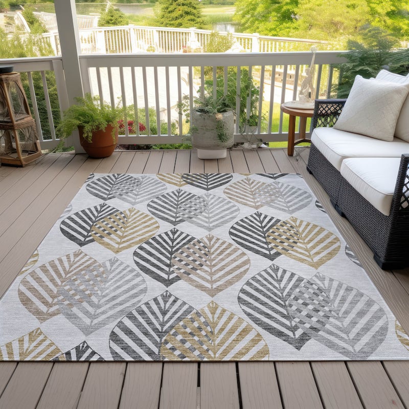 Machine Washable Indoor/ Outdoor Chantille Casual Palm Leaf Rug - Silver - 10' x 14'