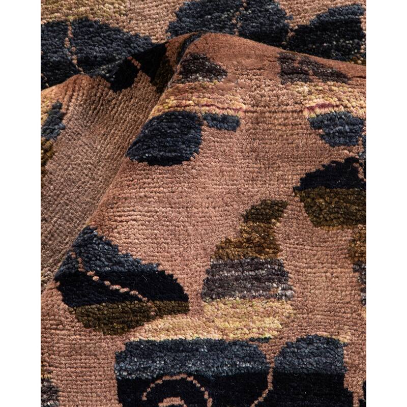 Overton Hand Knotted Wool Contemporary Abstract Beige Area Rug - 4' x 6'