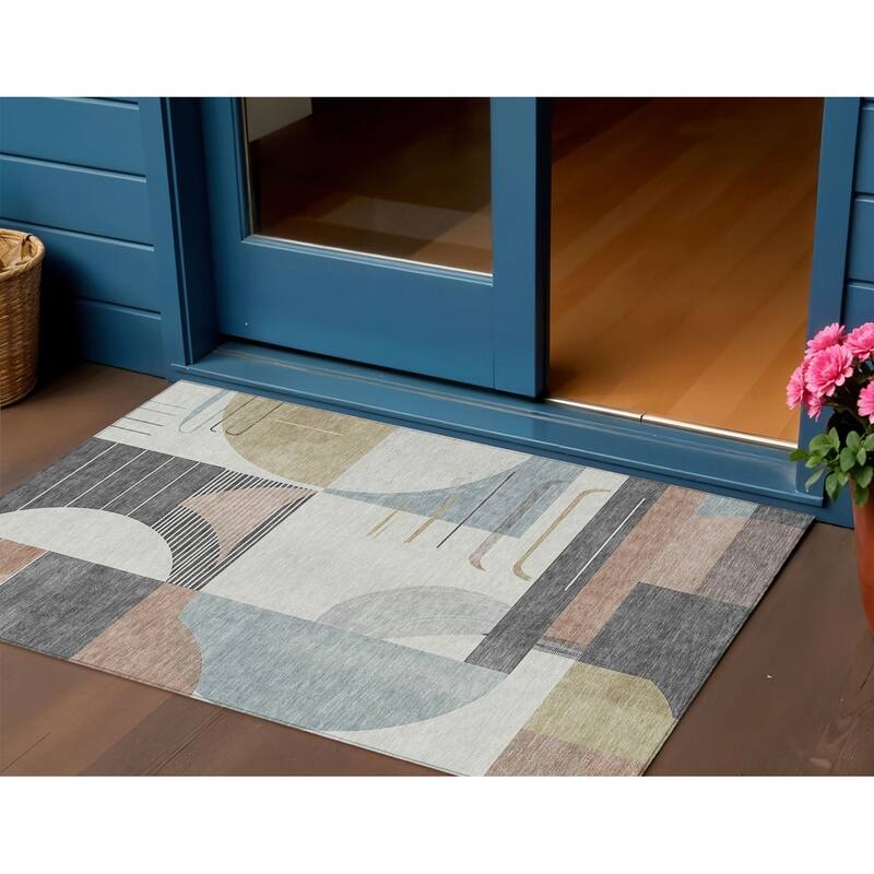 HomeRoots Geometric Modern Rectangle Outdoor Rug - 3' x 5'