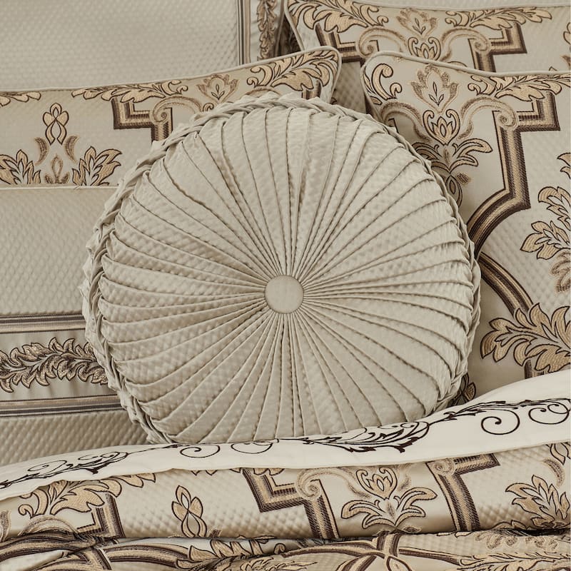 J. Queen New York Gold Coast Tufted Round Decorative Throw Pillow - Accent - Polyester - Sand