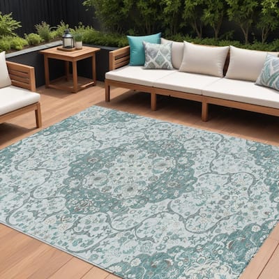 HomeRoots Medallion Traditional Rectangle Outdoor Rug