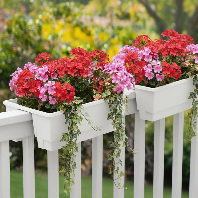 Pure Garden 20.75in Railing Planter - 6-Gal Outdoor Flower Box