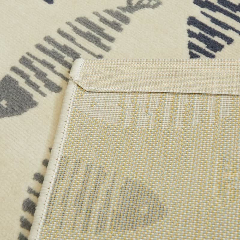 Friendly Fish Geometric Coastal Area Rug