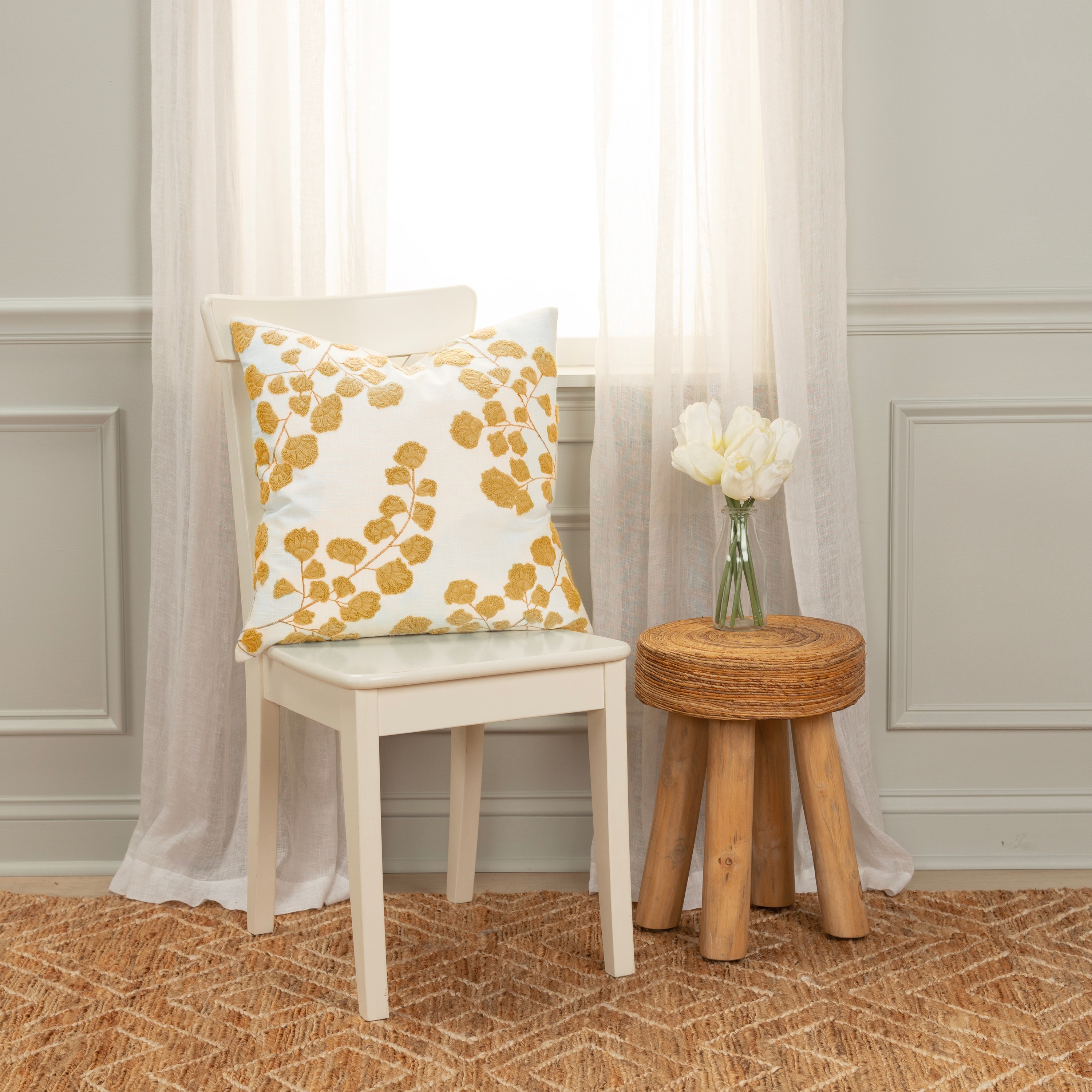 Rizzy Home Transitional Ivory Poly Filled Pillow - 20" x 20"