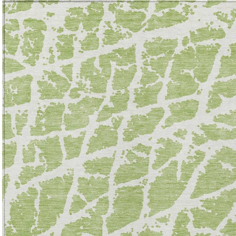 Tami Artistic Abstract Weather Resistant Timeless Fusion Round Outdoor Rug