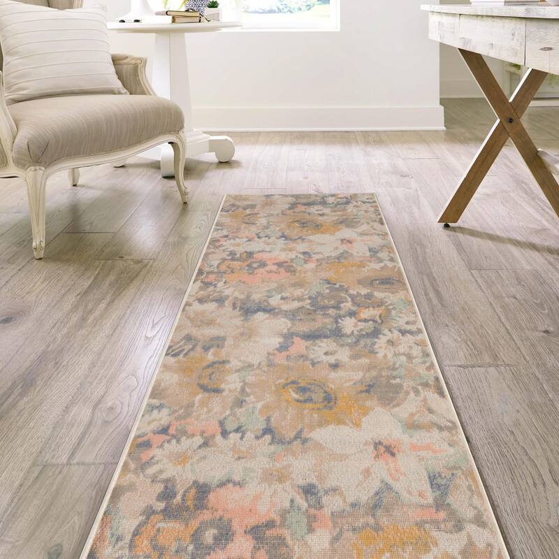 Country & Floral Heloise Collection Area Rug