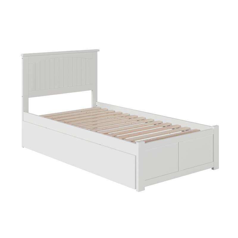 Nantucket Bed with Footboard and Twin Extra Long Trundle