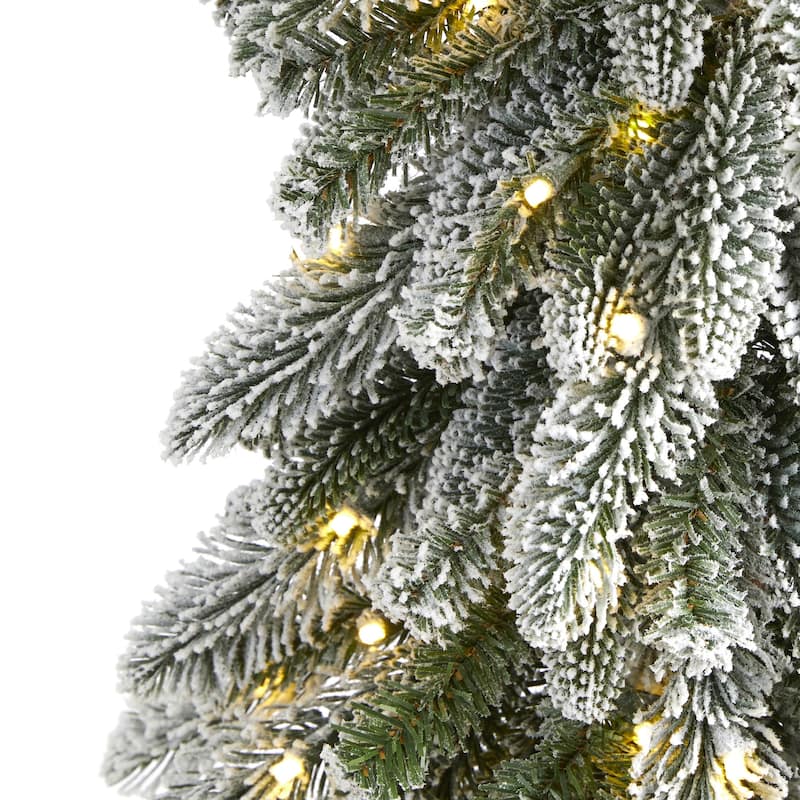 Artificial Christmas Tree 5.5Ft Pre-Lit Xmas Tree with Warm White Lights & Bendable Branches - Green - 66