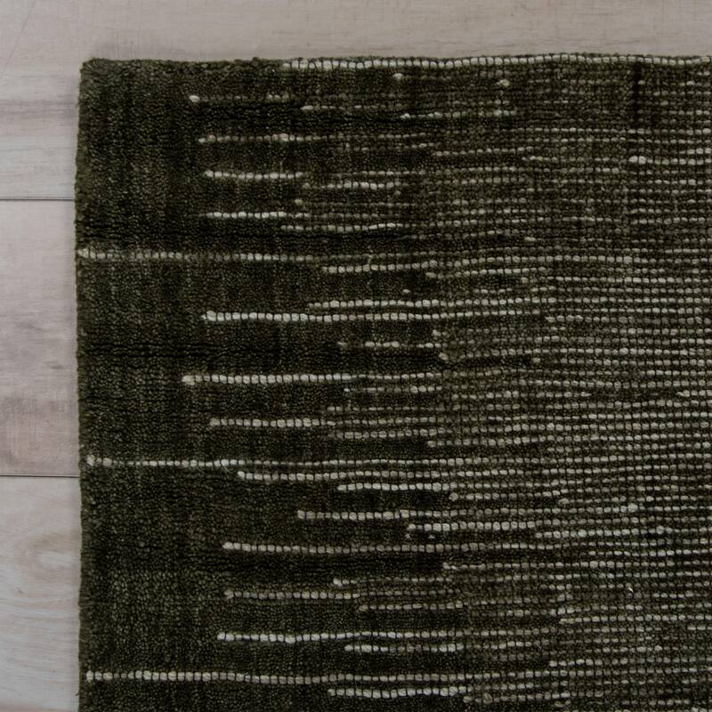 Alora Decor Rhodes Collection Modern Wool Hand-woven Rug