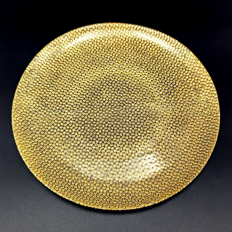 Versatile Gilded Glass Dinnerware with Pebble Pattern and Distressed Finish