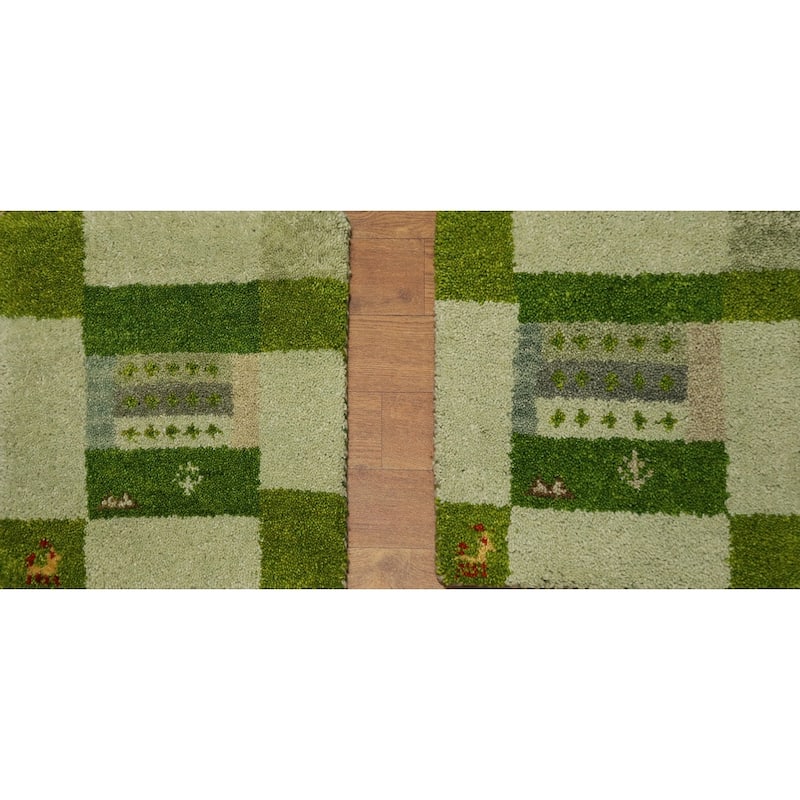 Hand Knotted Oriental 100% Wool Carpet Tribal Tribal Green Gabbeh Area Rug - 1' 4'' X 1' 4''