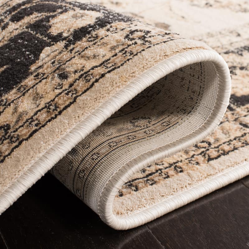 SAFAVIEH Vintage Distressed Boho Elvira Oriental Rug