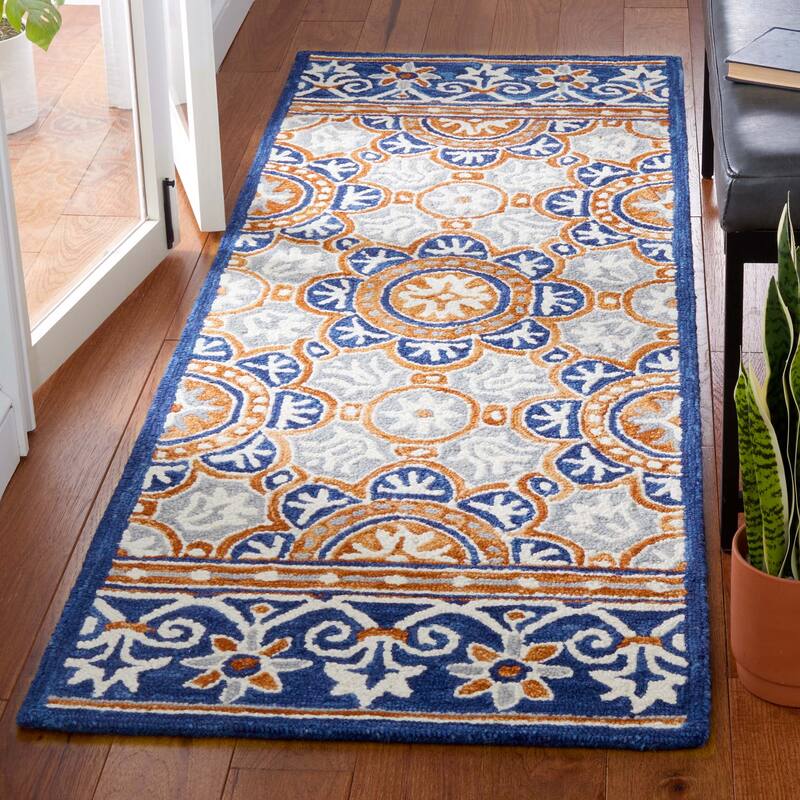 SAFAVIEH Handmade Micro-Loop Hafsah Modern Wool Rug - 2'3" x 7' Runner - Brown/Blue