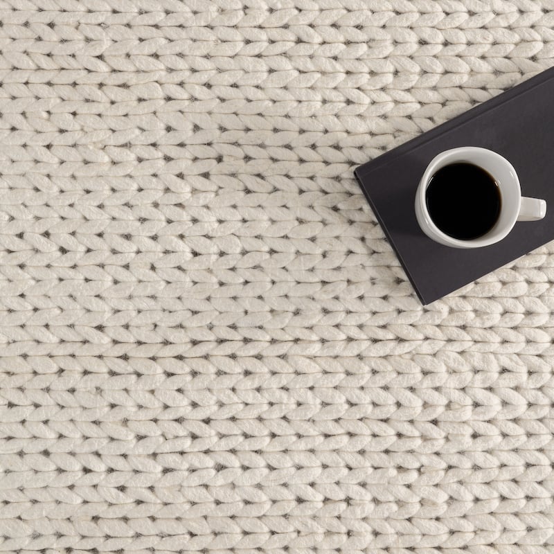 Nuloom Drew Casual Wool Area Rug