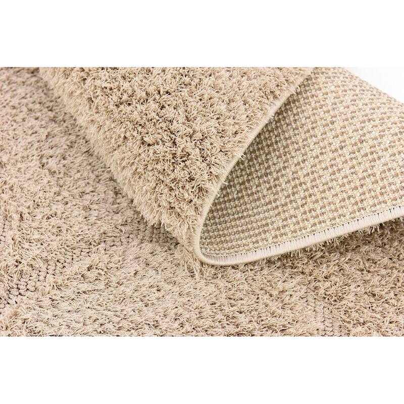 Shag Milson Collection Area Rug