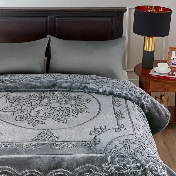 Embossed blanket shop