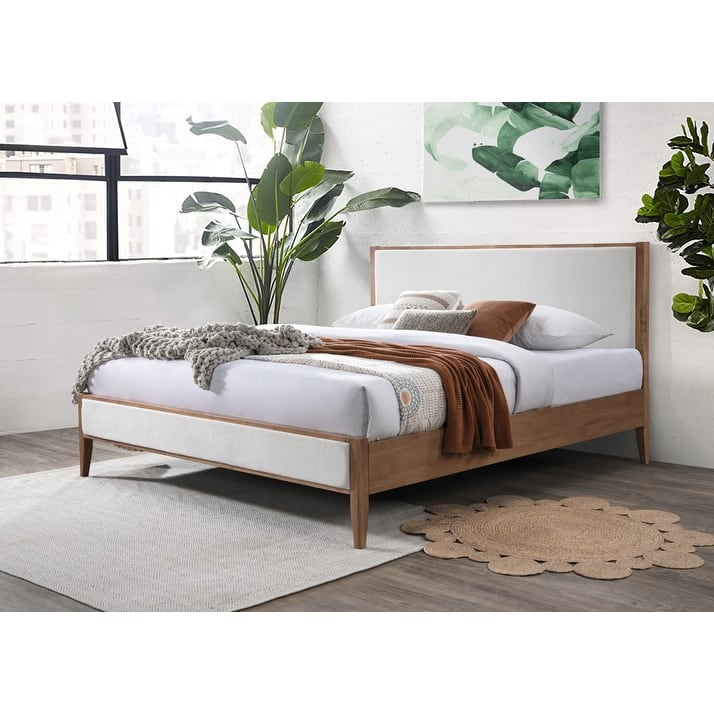 SAFAVIEH Couture Giuliano Wood Frame Bed - Ivory/Natural - Queen
