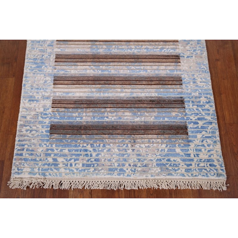 Striped / Modern Abstract Foyer Rug Hand-Knotted Wool Carpet - 2'8" x 4'7"