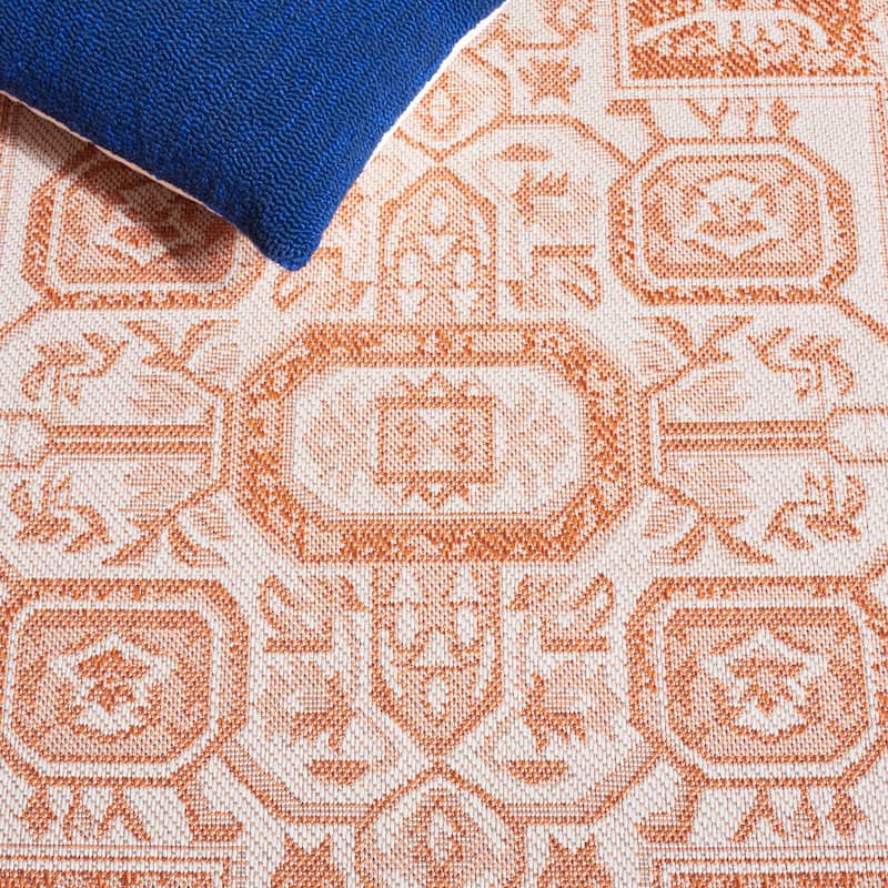 SAFAVIEH Bermuda Fazilet Geometric Indoor/Outdoor Waterproof Rug