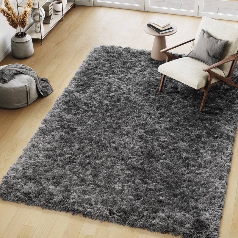 Nuloom Kristan Modern Shag Area Rug