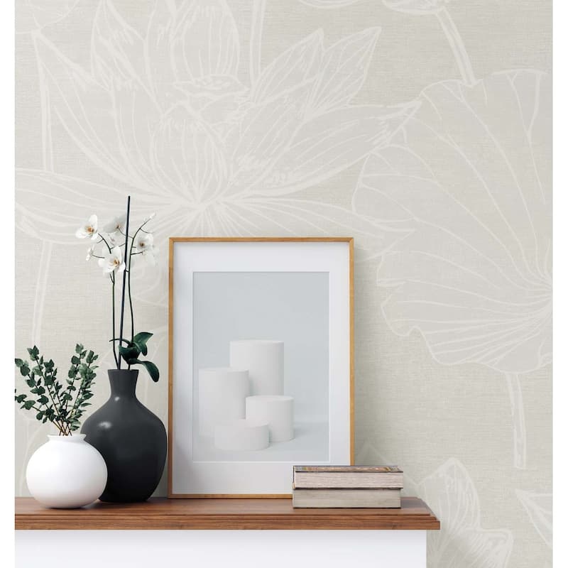 Seabrook Designs Water Lilies Nonwoven Unpasted Wallpaper