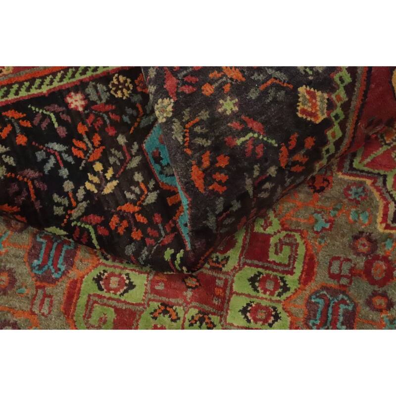 Hand Knotted Oriental 100% Wool Carpet Traditional Medallion Red Shiraz Area Rug - 8' 2'' X 5' 3''