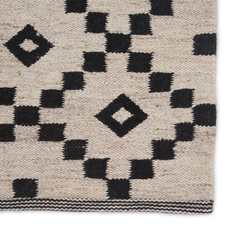 Folke Handmade Geometric Black/ White Area Rug