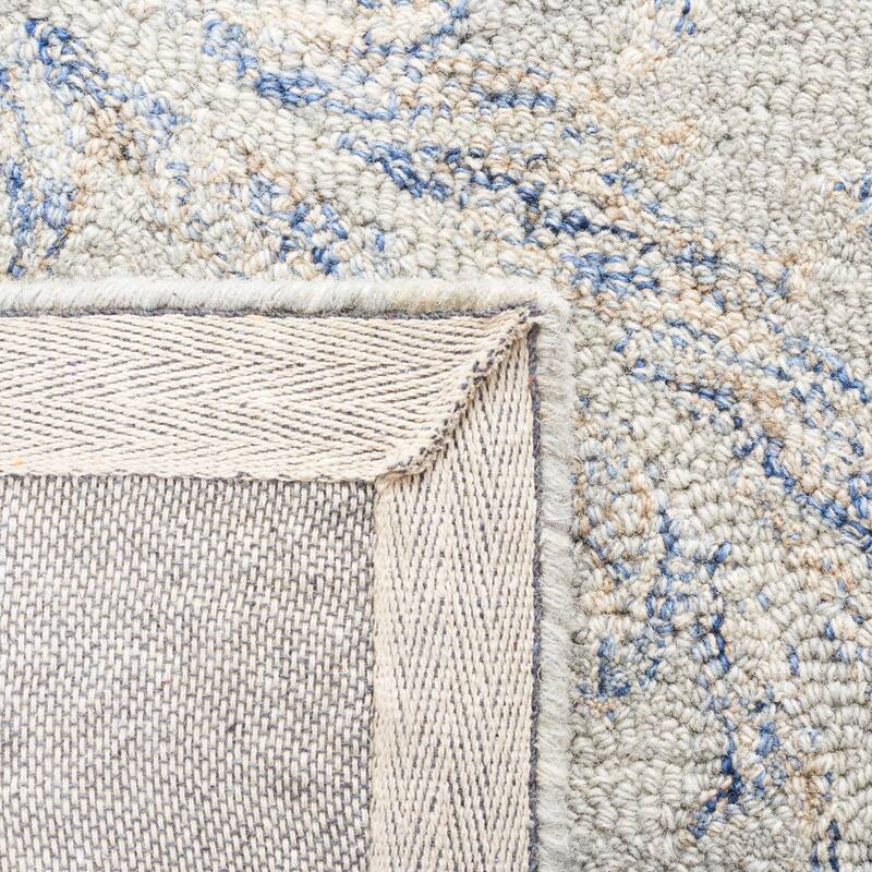 SAFAVIEH Handmade Micro-Loop Spaska Wool Rug