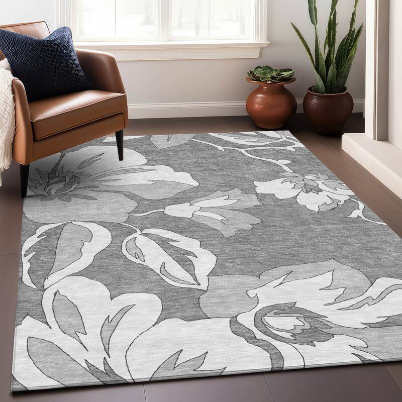 Machine Washable Indoor/ Outdoor Chantille Floral Rug
