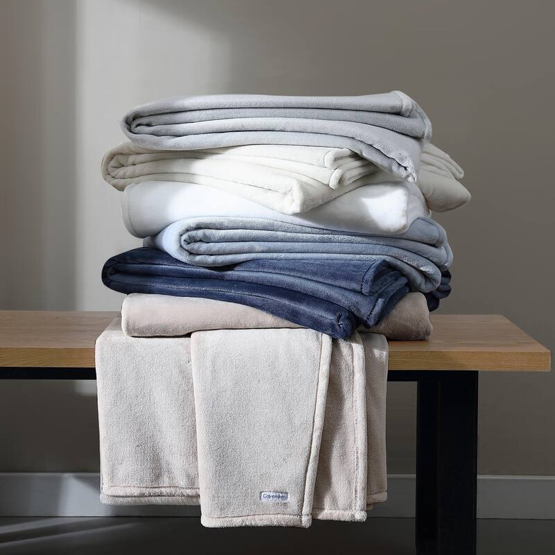 Calvin Klein Plush Solid Reversible Blanket