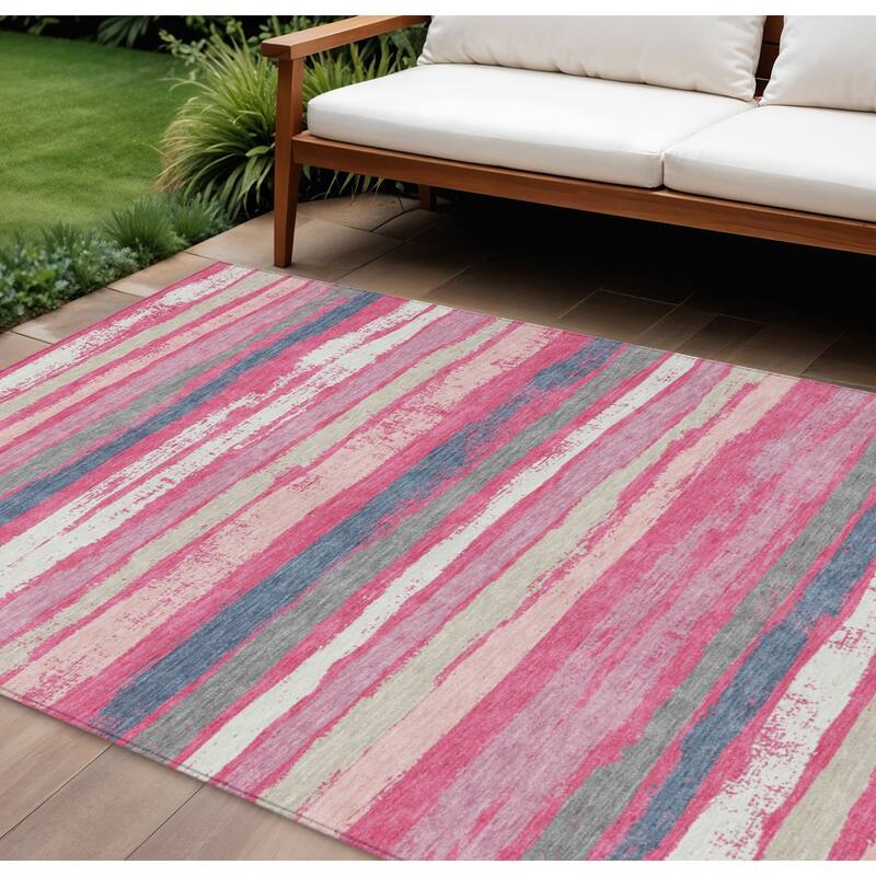 HomeRoots Striped Transitional Rectangle Outdoor Rug - 9' X 12'