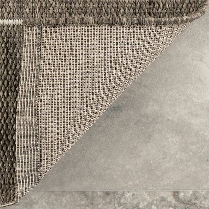 Nuloom Sharyl Modern Striped Indoor/Outdoor Area Rug