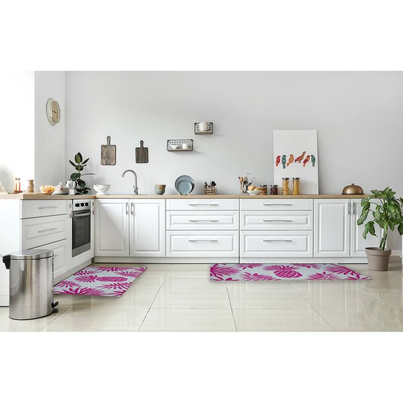 Pineapple Leaves Spring Chenille Rug