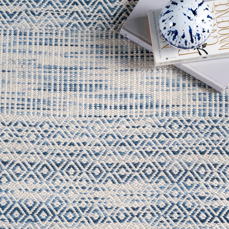 Nuloom Diem Geometric Cotton Tassel Area Rug