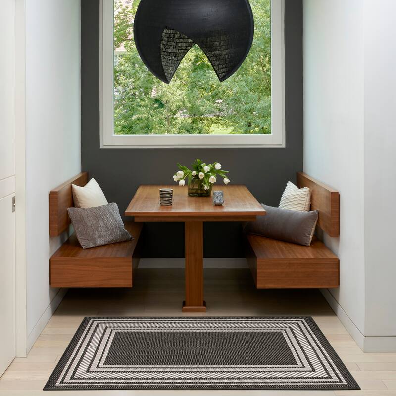 Nourison Horizon Indoor/Outdoor Geometric Area Rug