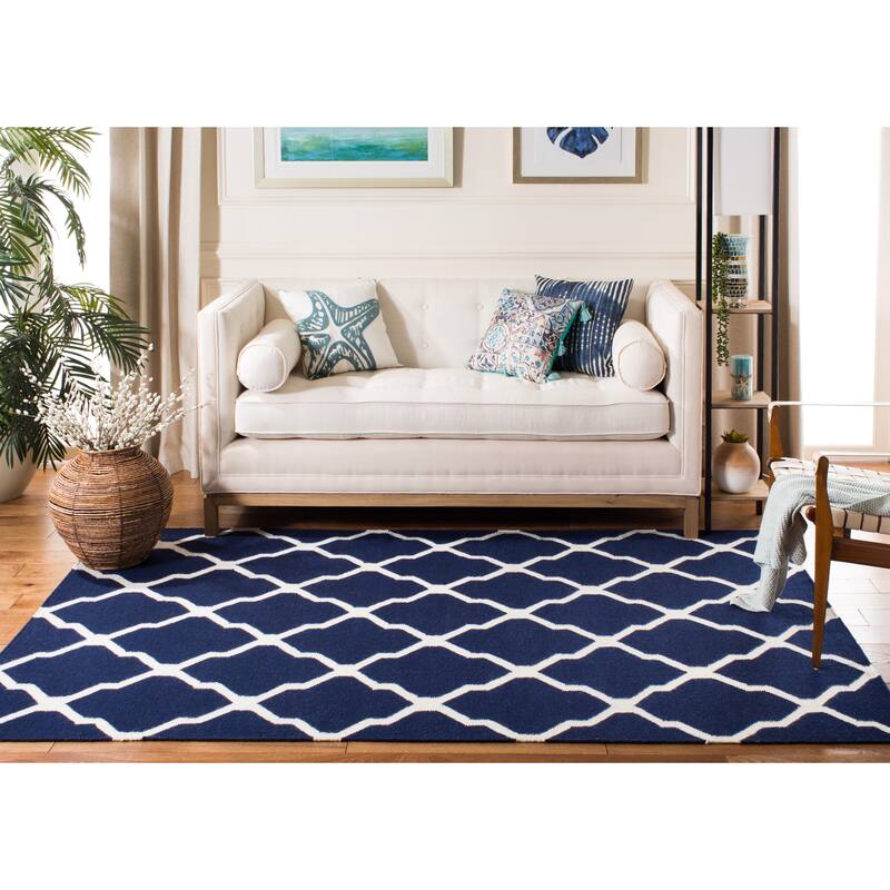 SAFAVIEH Handmade Flatweave Dhurries Chiang Modern Moroccan Wool Rug