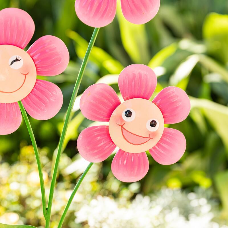 Glitzhome 36"H Metal Garden Triple Happy Face Flower Yardstake Wall Decor