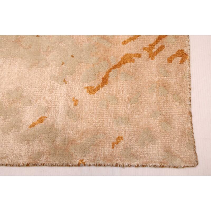 ECARPETGALLERY Hand-knotted Legacy Light Khaki Silk, Wool Rug - 5'5 x 7'10