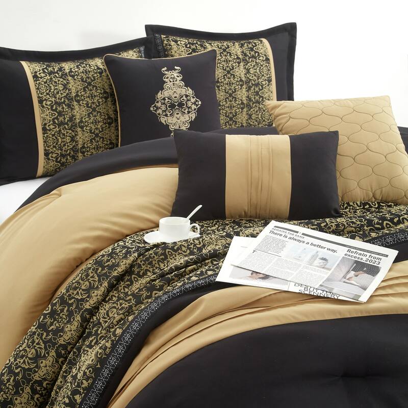 Nanshing Shelly 7 Piece Transitional Comforter Set