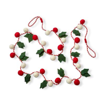 72-inch Green Holly Leaves Red White Berries Wool Felt Garland Doorway Tabletop Wall Mantel Home Decoration Christmas Tree Decor