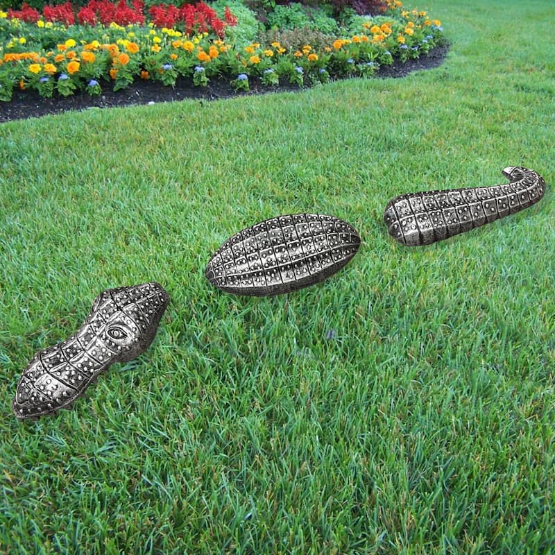 Cast Aluminum Imitation Garden Gator